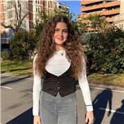 Profesora para cualquier edad, des de alumnos de primaria hasta refuerzos de bachillerato.